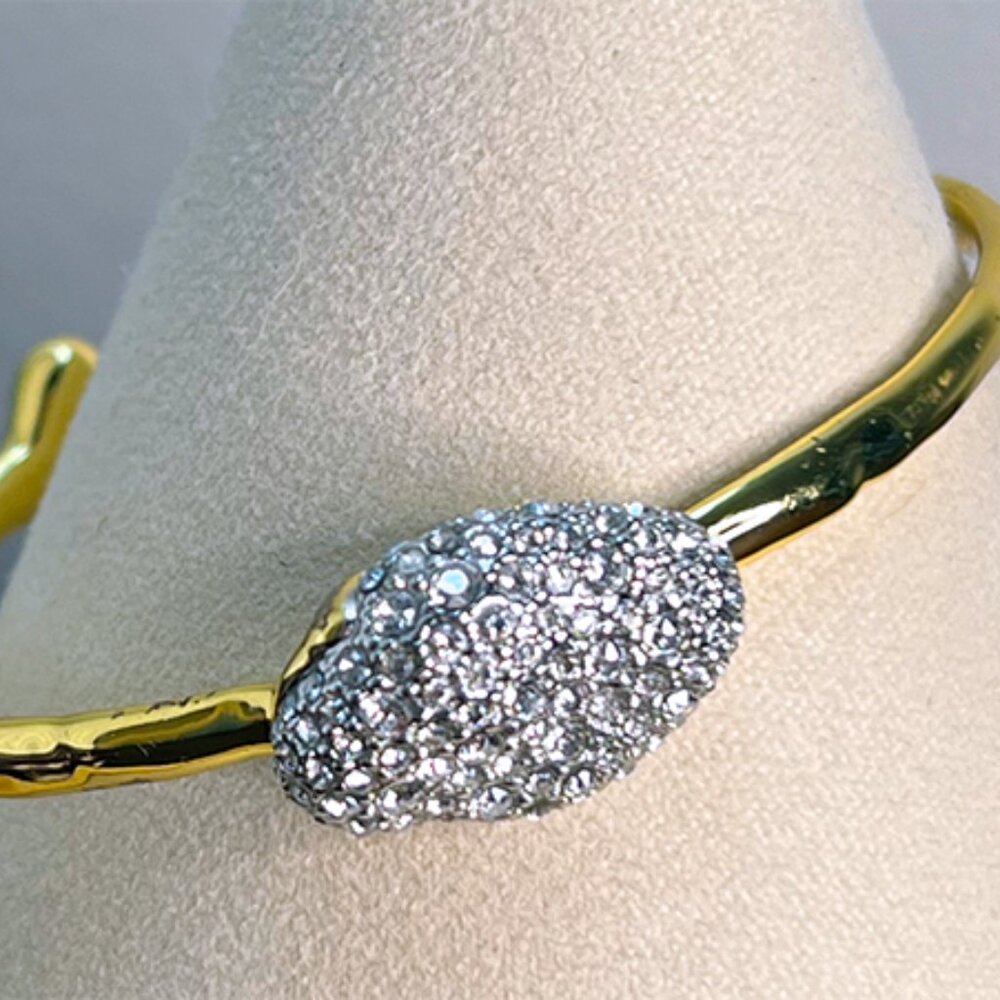 Alexis Bittar Solanas’s Gold & Crystal Cuff Bracelet - Picture 2 of 7